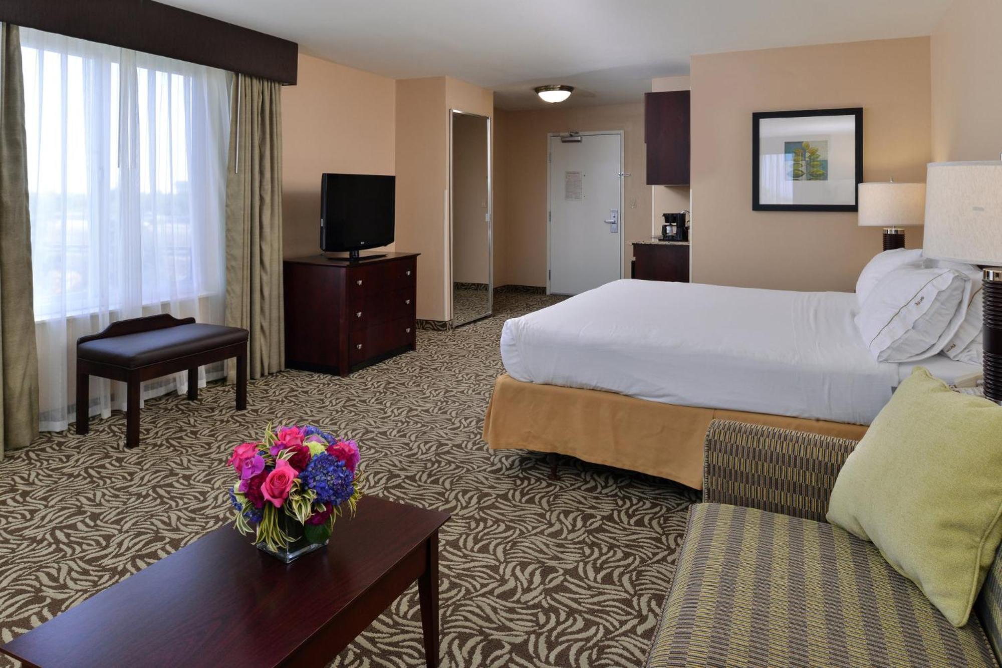 Holiday Inn Express Fresno River Park Highway 41 By Ihg Экстерьер фото